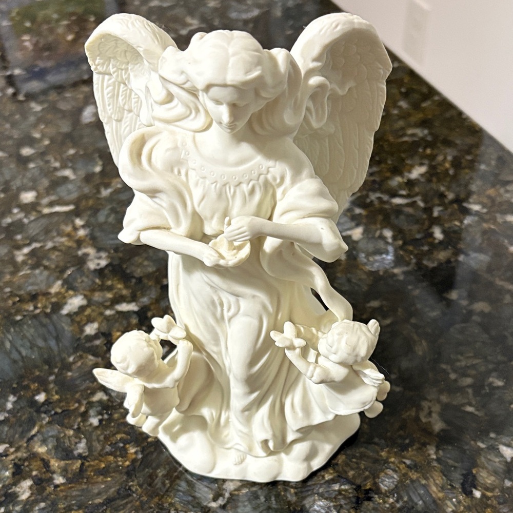 PartyLite White Angel Candle Holder